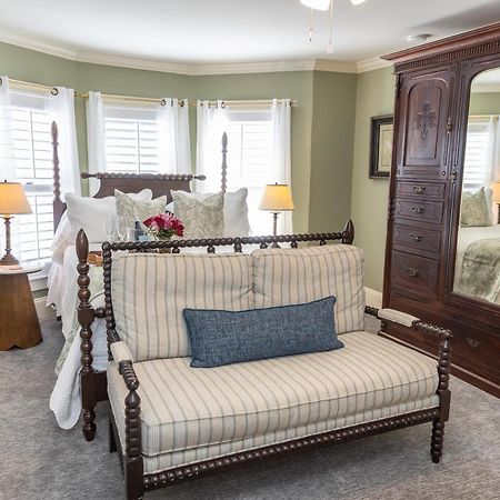 White Doe Inn Bed & Breakfast Manteo Exteriér fotografie