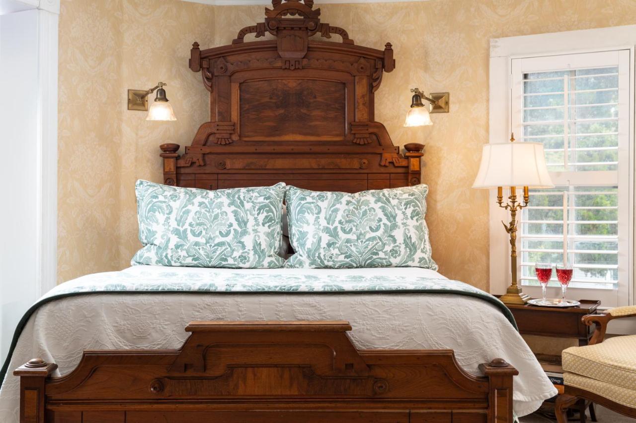 White Doe Inn Bed & Breakfast Manteo Exteriér fotografie